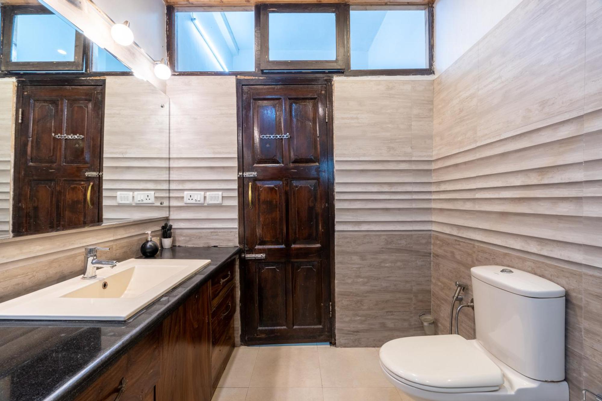 קסאולי Saffronstays Kashi Villa מראה חיצוני תמונה